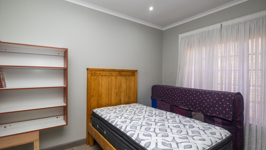 3 Bedroom Property for Sale in Safari Gardens North West
